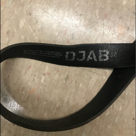 Djab 32” leather belt - Picture 2 of 2